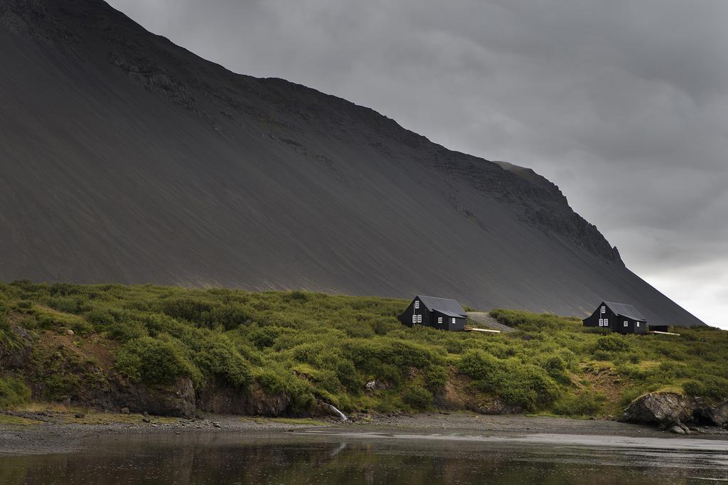 Black Timber House Borgarnes Luaran gambar